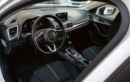 Mazda 3, 2018 год, 1 395 000 рублей, 13 фотография