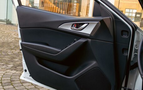 Mazda 3, 2018 год, 1 395 000 рублей, 12 фотография
