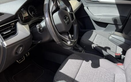 Skoda Rapid II, 2021 год, 1 700 000 рублей, 10 фотография