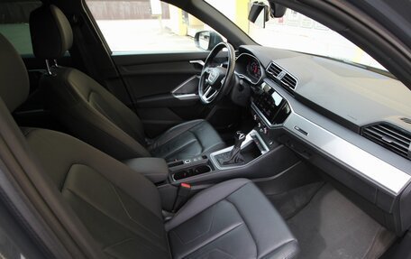 Audi Q3, 2020 год, 2 695 000 рублей, 16 фотография