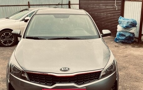 KIA Rio IV, 2021 год, 1 599 999 рублей, 2 фотография