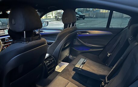 BMW 5 серия, 2018 год, 3 550 000 рублей, 11 фотография