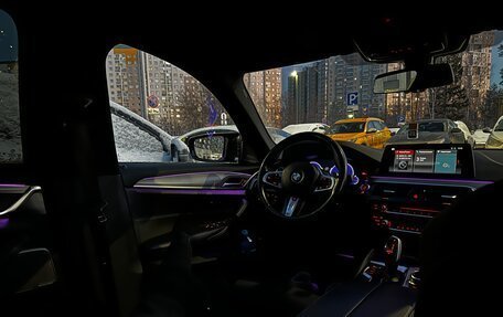 BMW 5 серия, 2018 год, 3 550 000 рублей, 15 фотография