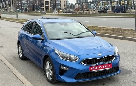 KIA cee'd III, 2020 год, 1 720 000 рублей, 2 фотография