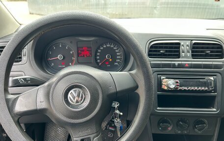 Volkswagen Polo VI (EU Market), 2014 год, 550 000 рублей, 5 фотография