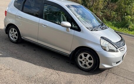 Honda Fit III, 2006 год, 510 000 рублей, 8 фотография
