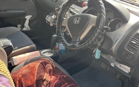 Honda Fit III, 2006 год, 510 000 рублей, 12 фотография
