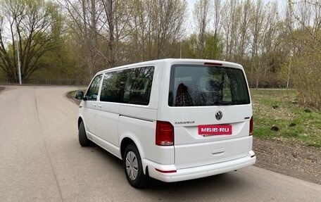 Volkswagen Caravelle T6 рестайлинг, 2021 год, 4 600 000 рублей, 9 фотография