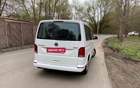 Volkswagen Caravelle T6 рестайлинг, 2021 год, 4 600 000 рублей, 12 фотография