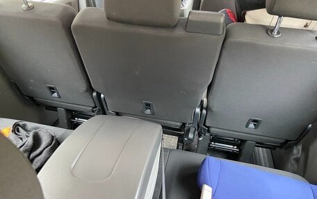 Volkswagen Caravelle T6 рестайлинг, 2021 год, 4 600 000 рублей, 33 фотография