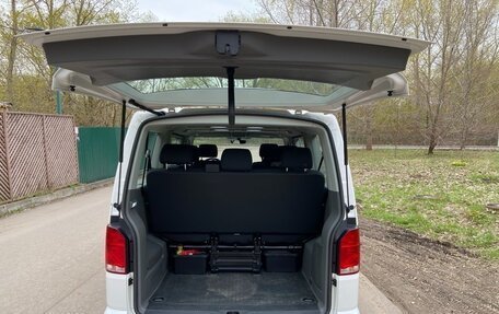 Volkswagen Caravelle T6 рестайлинг, 2021 год, 4 600 000 рублей, 25 фотография
