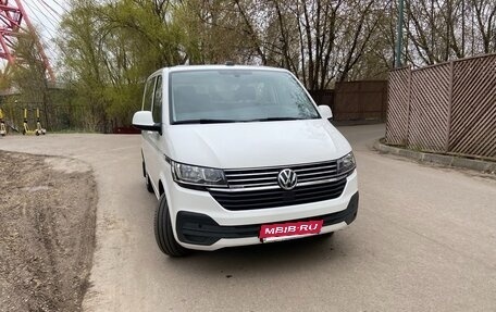 Volkswagen Caravelle T6 рестайлинг, 2021 год, 4 600 000 рублей, 22 фотография