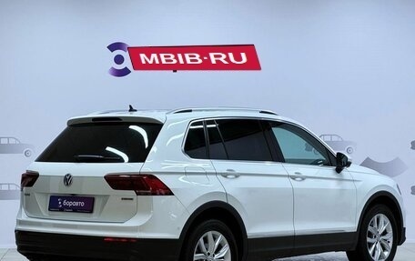 Volkswagen Tiguan II, 2019 год, 2 269 000 рублей, 3 фотография