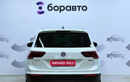 Volkswagen Tiguan II, 2019 год, 2 269 000 рублей, 4 фотография