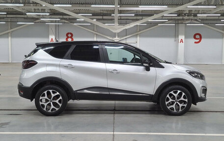 Renault Kaptur I рестайлинг, 2016 год, 1 396 000 рублей, 5 фотография