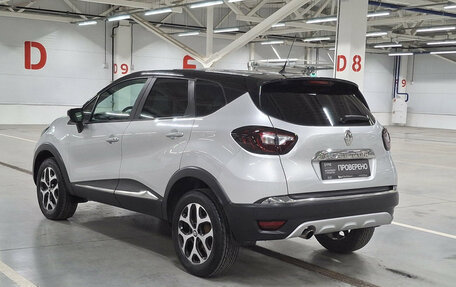 Renault Kaptur I рестайлинг, 2016 год, 1 396 000 рублей, 8 фотография