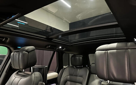 Land Rover Range Rover IV рестайлинг, 2021 год, 11 500 000 рублей, 10 фотография