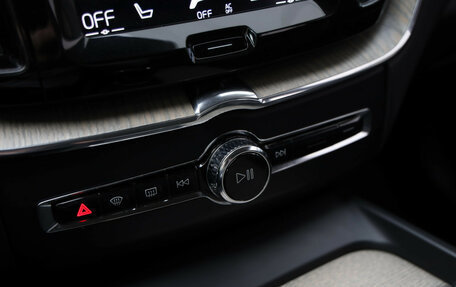 Volvo XC60 II, 2018 год, 3 799 000 рублей, 16 фотография
