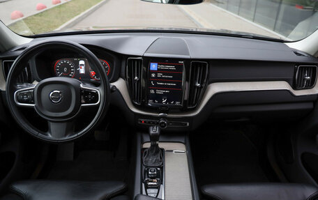 Volvo XC60 II, 2018 год, 3 799 000 рублей, 8 фотография