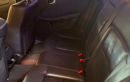 Mercedes-Benz E-Класс, 2011 год, 1 500 000 рублей, 7 фотография