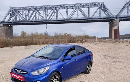 Hyundai Solaris II рестайлинг, 2013 год, 765 000 рублей, 4 фотография