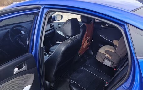 Hyundai Solaris II рестайлинг, 2013 год, 765 000 рублей, 9 фотография