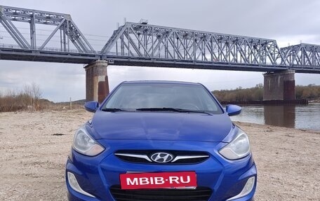 Hyundai Solaris II рестайлинг, 2013 год, 765 000 рублей, 2 фотография