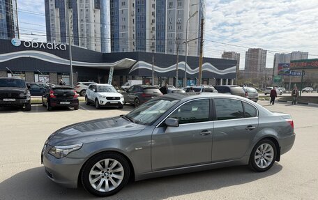 BMW 5 серия, 2008 год, 1 550 000 рублей, 2 фотография