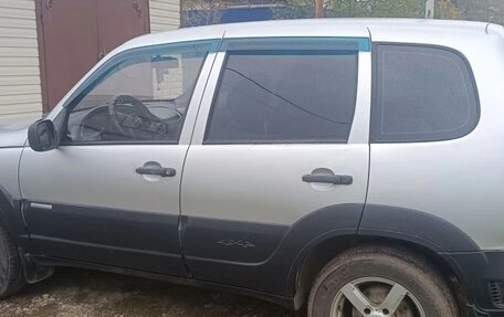 Chevrolet Niva I рестайлинг, 2009 год, 385 000 рублей, 4 фотография