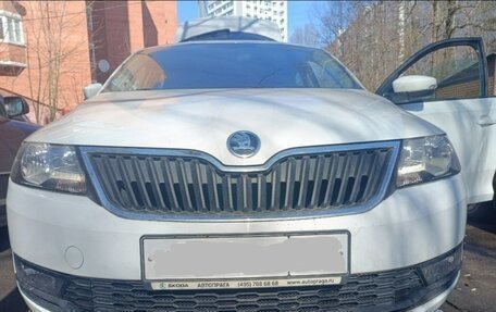 Skoda Rapid I, 2018 год, 1 250 000 рублей, 4 фотография