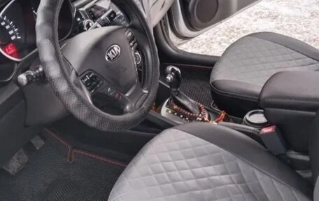 KIA Rio III рестайлинг, 2016 год, 900 000 рублей, 9 фотография