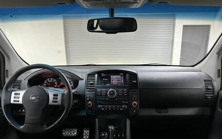 Nissan Pathfinder, 2010 год, 1 242 000 рублей, 13 фотография
