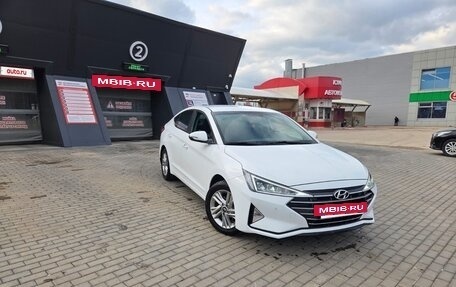 Hyundai Elantra VI рестайлинг, 2019 год, 2 450 000 рублей, 3 фотография