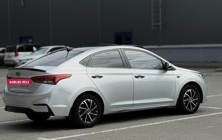 Hyundai Solaris II рестайлинг, 2017 год, 1 300 000 рублей, 7 фотография