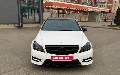 Mercedes-Benz C-Класс, 2012 год, 1 250 000 рублей, 3 фотография