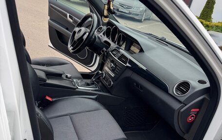 Mercedes-Benz C-Класс, 2012 год, 1 250 000 рублей, 12 фотография