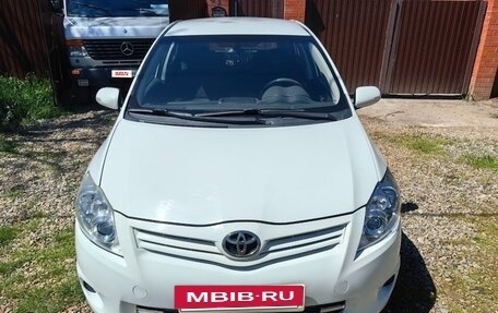 Toyota Auris II, 2012 год, 980 000 рублей, 5 фотография
