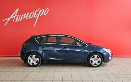 Opel Astra J, 2011 год, 697 000 рублей, 6 фотография