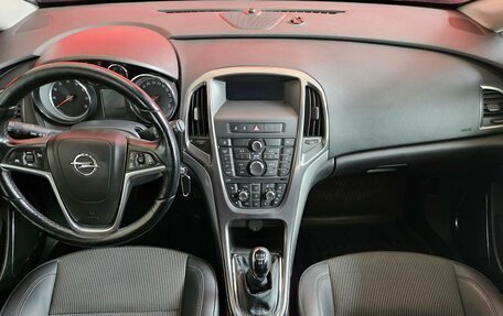 Opel Astra J, 2011 год, 697 000 рублей, 9 фотография