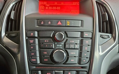 Opel Astra J, 2011 год, 697 000 рублей, 14 фотография