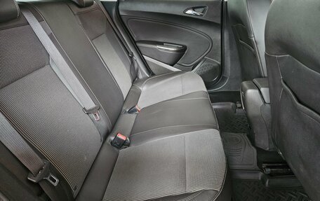 Opel Astra J, 2011 год, 697 000 рублей, 13 фотография