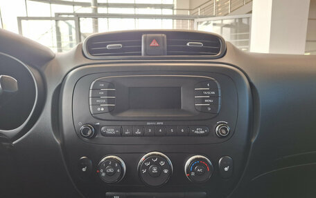 KIA Soul II рестайлинг, 2014 год, 1 449 000 рублей, 18 фотография