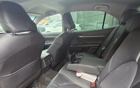 Toyota Camry, 2021 год, 3 349 000 рублей, 6 фотография