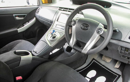 Toyota Prius, 2012 год, 1 098 000 рублей, 20 фотография