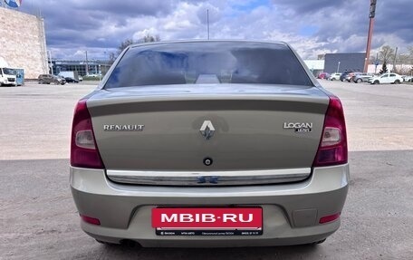 Renault Logan I, 2010 год, 609 000 рублей, 6 фотография