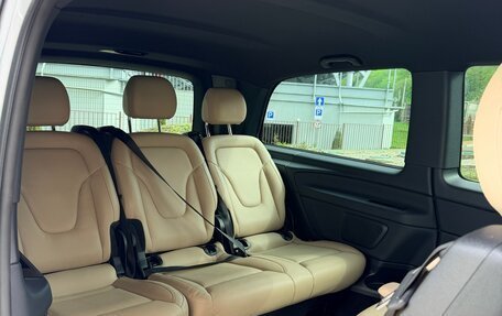 Mercedes-Benz V-Класс, 2020 год, 5 200 000 рублей, 7 фотография