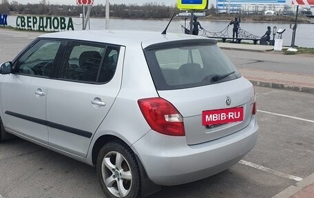 Skoda Fabia II, 2012 год, 575 000 рублей, 3 фотография