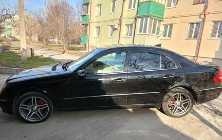 Mercedes-Benz E-Класс, 2004 год, 720 000 рублей, 5 фотография