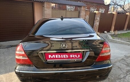 Mercedes-Benz E-Класс, 2004 год, 720 000 рублей, 6 фотография