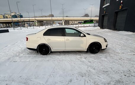 Volkswagen Jetta VI, 2010 год, 450 000 рублей, 4 фотография